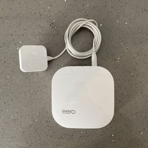 Eero Model A010001 Wifi Router With Power Cord E6CC-1138-PANY-NJK0